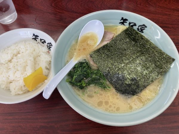 「ラーメン」@矢口家 平塚店の写真