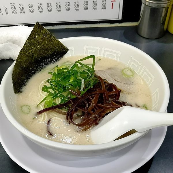 「豚骨ラーメン」@博多天神 お茶の水店の写真