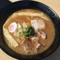ラーメン(大)+切落しチャーシュー