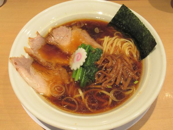 「醤油らーめん（750円）」@長岡食堂 町田店の写真