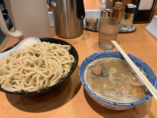 「味玉つけ麺特盛」@六厘舎の写真
