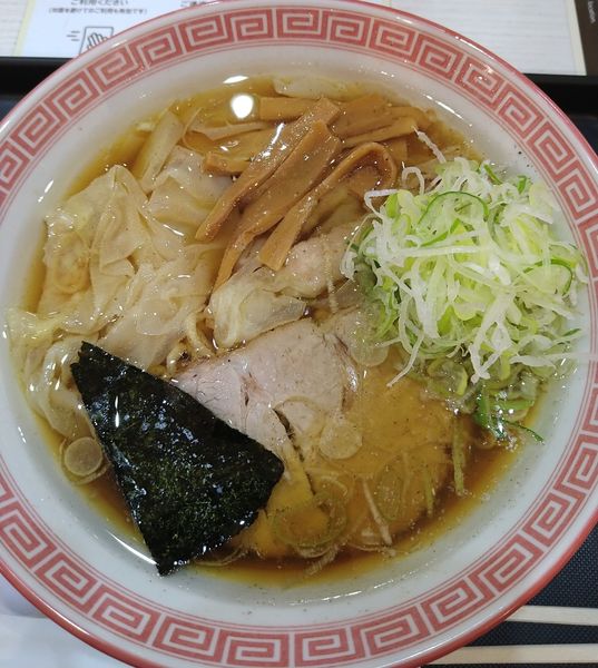 「わんたん麺+ネギ」@荻窪中華そば 春木屋 ラゾーナ川崎店の写真