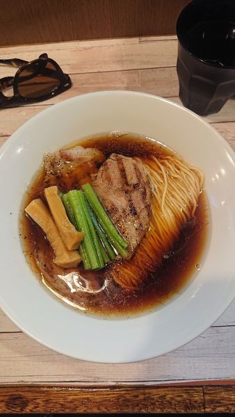 「世田谷中華そばおな」@世田谷中華そば 祖師谷七丁目食堂の写真