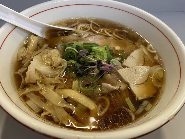 「中華そば」@東京ギョーザスタンド ウーロンの写真