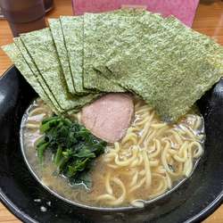 ラーメン中盛り海苔増し