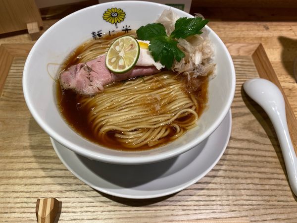 「出汁の光　麺大盛」@麺に光を 別邸の写真