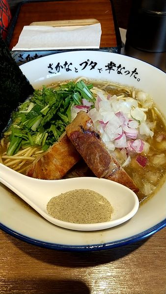 「煮干しラーメン」@さかなとブタで幸なった。の写真