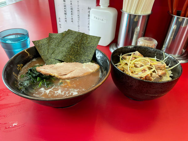 「味噌ラーメン&ネギ丼」@横浜ラーメン 相馬家の写真