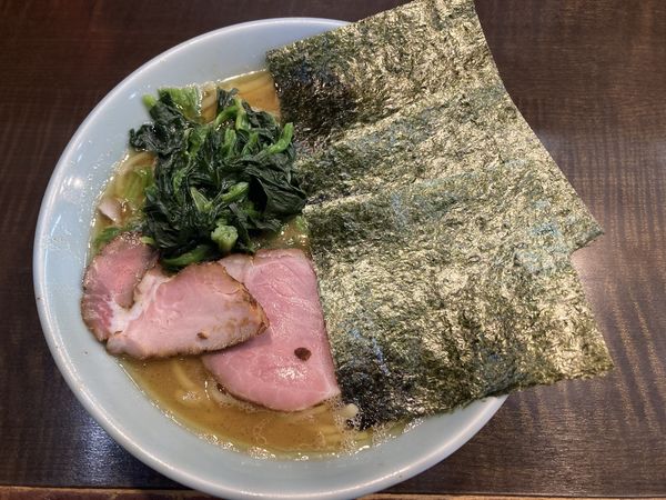 「ラーメン中盛り」@横浜家系らーめん 作田家の写真