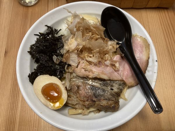 「油SOBA」@ド豚骨 貫の写真