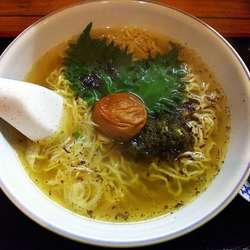 うめしそらーめん