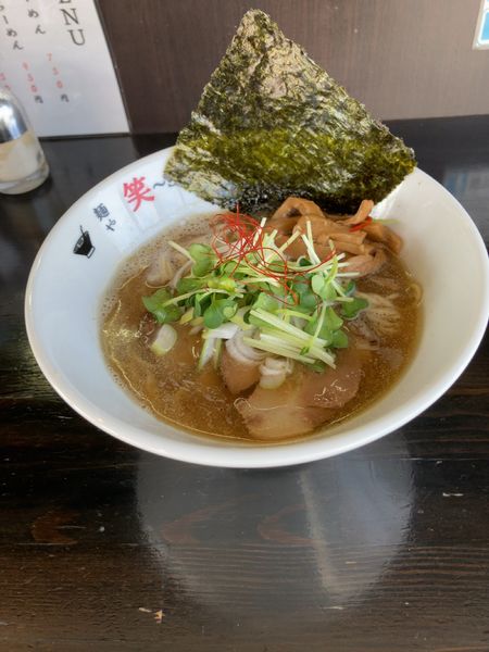 「太刀魚煮干しらーめん 850円」@麺や 笑 ~Sho~の写真