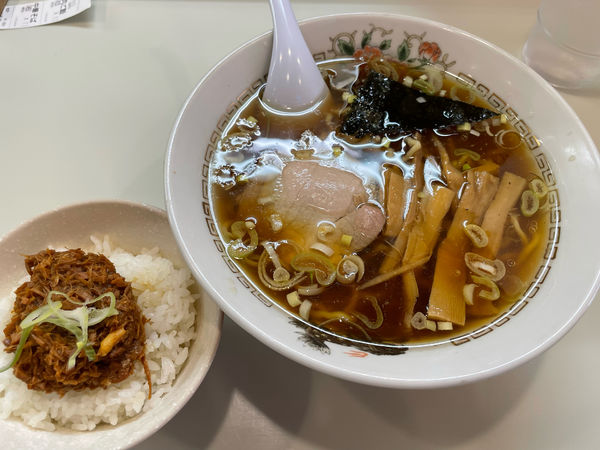「中華そば + 肉ご飯」@春木屋 吉祥寺店の写真