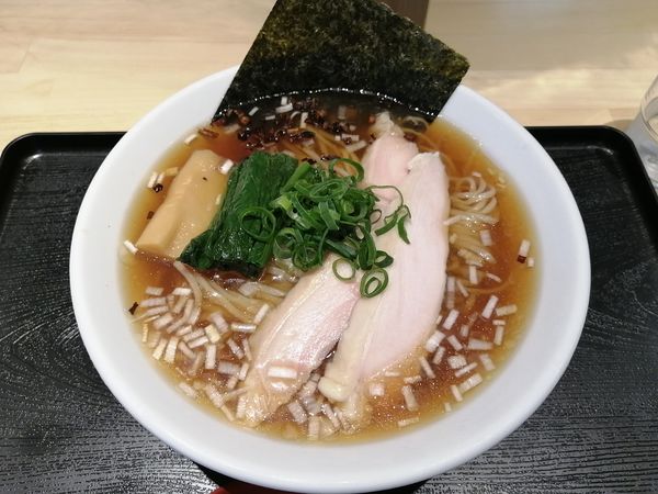 「淡麗醤油そば　冷やし　　950円」@超純水採麺 天国屋の写真
