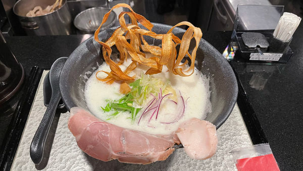 「鶏soba」@鶏soba 座銀 元町店の写真