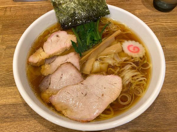 「ワンタン麺 900円」@白河中華そば こすがの写真