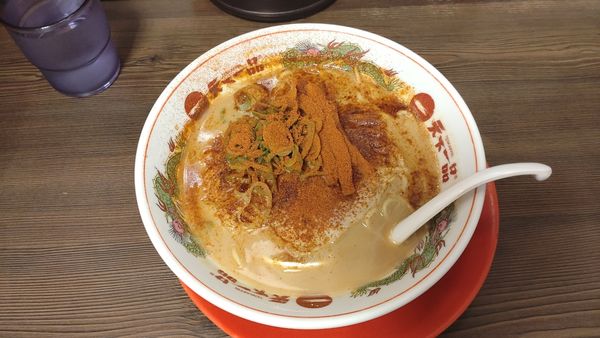 「こってり（赤い粉✕２）」@天下一品 上野アメ横店の写真