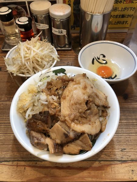 「汁なしミニ　肉増し　野菜増し」@雷 千葉駅前店の写真