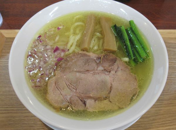 「中華そば（塩）（900円）（麺少なめ）」@中華そば 千乃鶏の写真