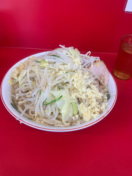 「ラーメン大　ヤサイニンニクショウガ」@ラーメン二郎 大宮公園駅前店の写真