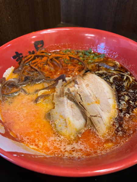 「赤辛牛じゃん」@ラーメン まこと屋 イオン長田南ショッピングセンター店の写真