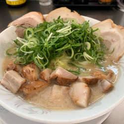 ちゃートロらーめん