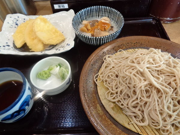 「たけのこ天そば 880円、大盛無料、きのこおろし 220円」@十割そば会 福島西口本店の写真