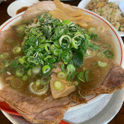 醤油チャーシューめん
