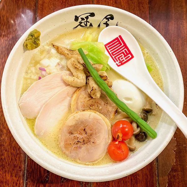 「特製純白湯らぁめん ¥1,200」@らぁめん冠尾 恵比寿西店の写真