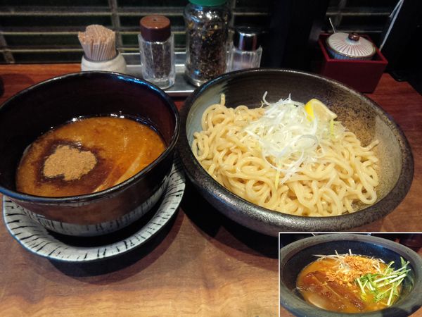 「つけ麺　９００円」@俺の創作らぁめん 極や 上野広小路店の写真