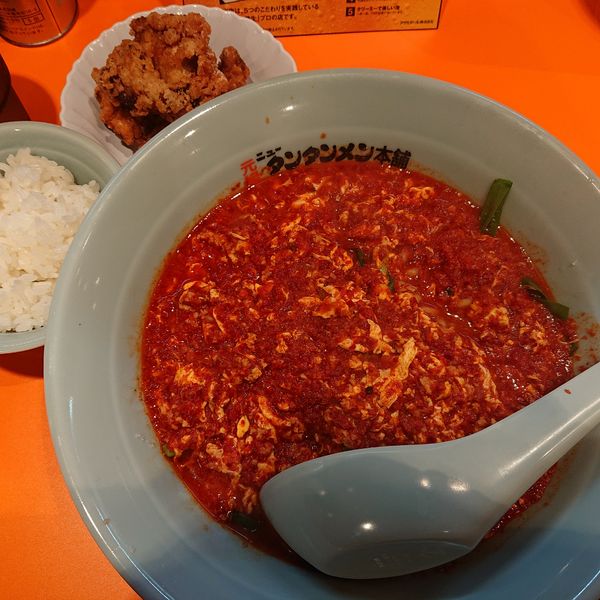 「タンタンメン鬼辛880円、ニラ150円、Eセット250円」@元祖ニュータンタンメン本舗 西船橋店の写真
