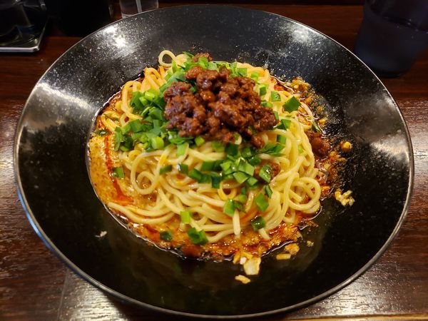 「汁なし担担麺」@香噴噴 東京木場の写真