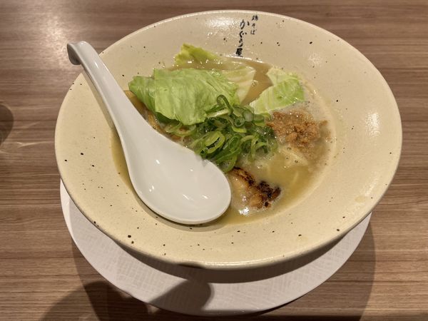 「濃熟鶏そば」@鶏そば かぐら屋 西新宿店の写真