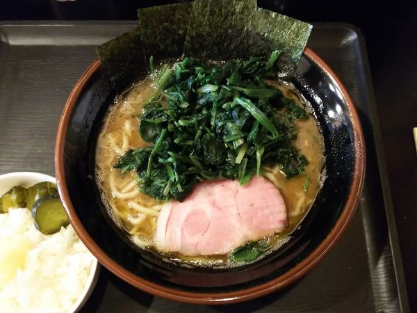「豚骨醤油＋ほうれん草　750＋100円」@よご家の写真