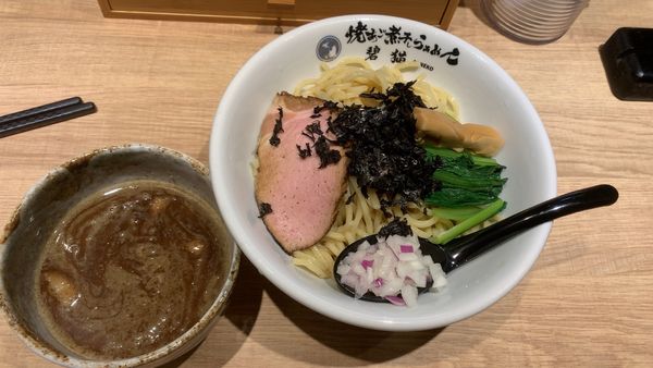 「濃厚煮干しつけ麺930」@焼あご煮干しらぁめん 碧猫の写真