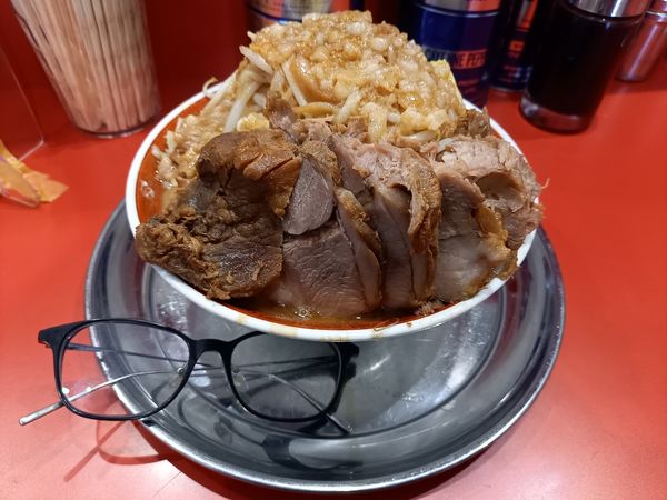 「小ラーメン豚入り」@ラーメンタロー 蒲田の陣の写真