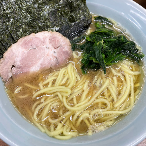 「ラーメン並 海苔増し」@横浜ラーメン 武蔵家 北千住店の写真