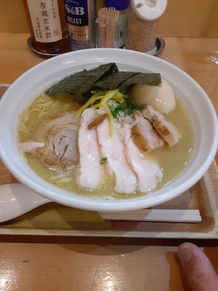 「特製鶏白湯そば1060円大盛無料、ライス130円」@新橋 纏 京王高幡SC店の写真