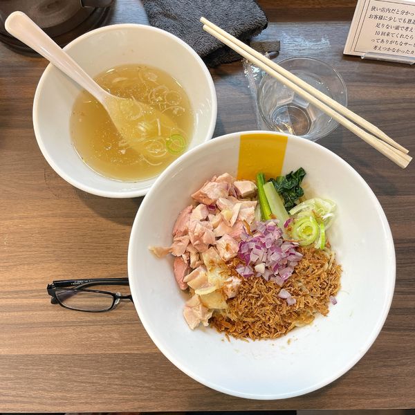 「冷たい塩生姜油そば」@塩生姜らー麺専門店 MANNISH 神田西口店の写真