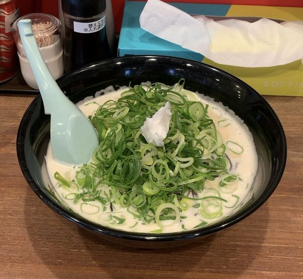 「ねぎ盛どろラーメン」@ぎょらん亭 魚町店の写真