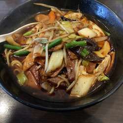 スタミナラーメン 880円