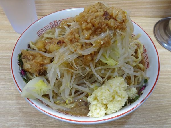 「ラーメン（900円）ヤサイニンニクアブラ」@夢を語れ 八王子の写真