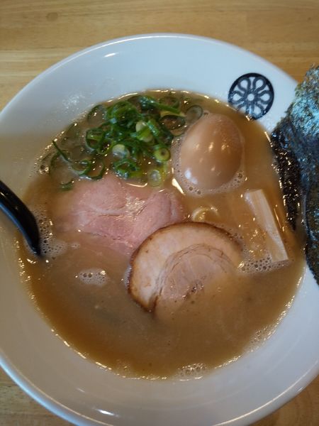 「和風鶏豚骨らーめん（味玉付き）」@葵春堂の写真