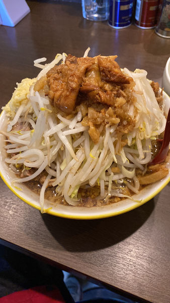 「ラーメン並+生卵」@ラーメン イエロー 御徒町店の写真
