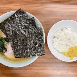 チャーシューメン、小ライス