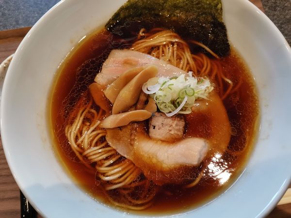 「鶏醤油ラーメン」@中華そば 第三灯籠の写真