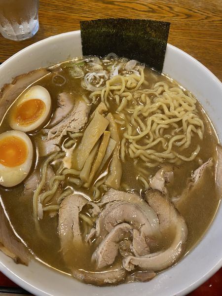 「中華麺中盛+味玉+チャーシュー 850+50+200」@めん 和正の写真