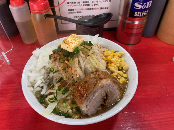 「味噌バターコーン　玉ねぎ」@鷹の目 川口店の写真