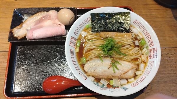 「特製醤油らーめん」@鎌ヶ谷 製麺堂てつの写真