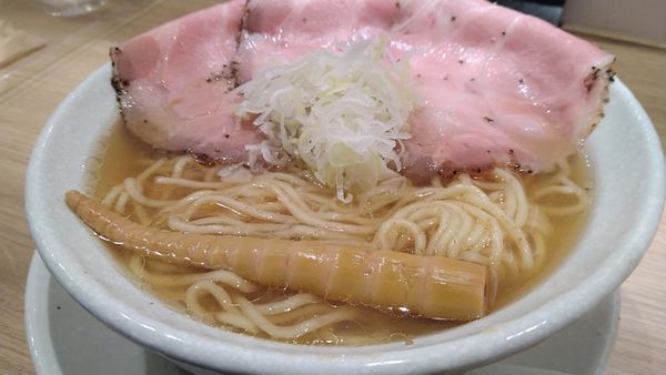 「淡竹　大盛り」@麺屋 優光 銀座店の写真
